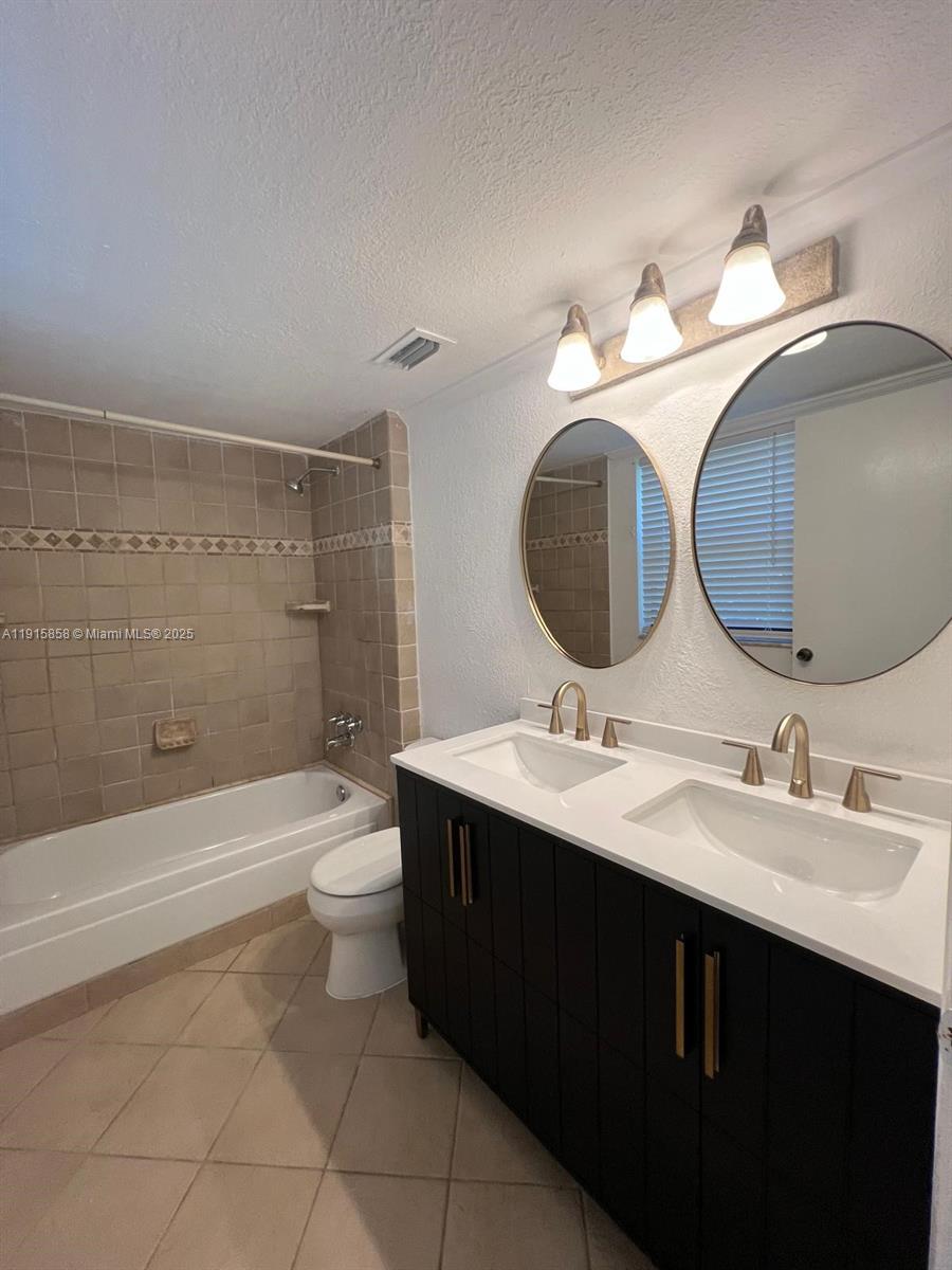 Palm Aire Gardens Condo