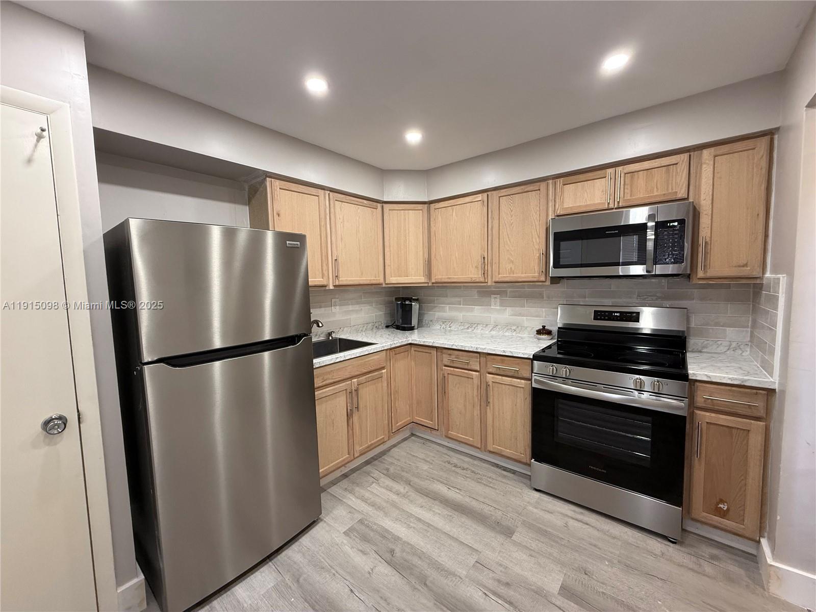 Fifth Horizons Condo