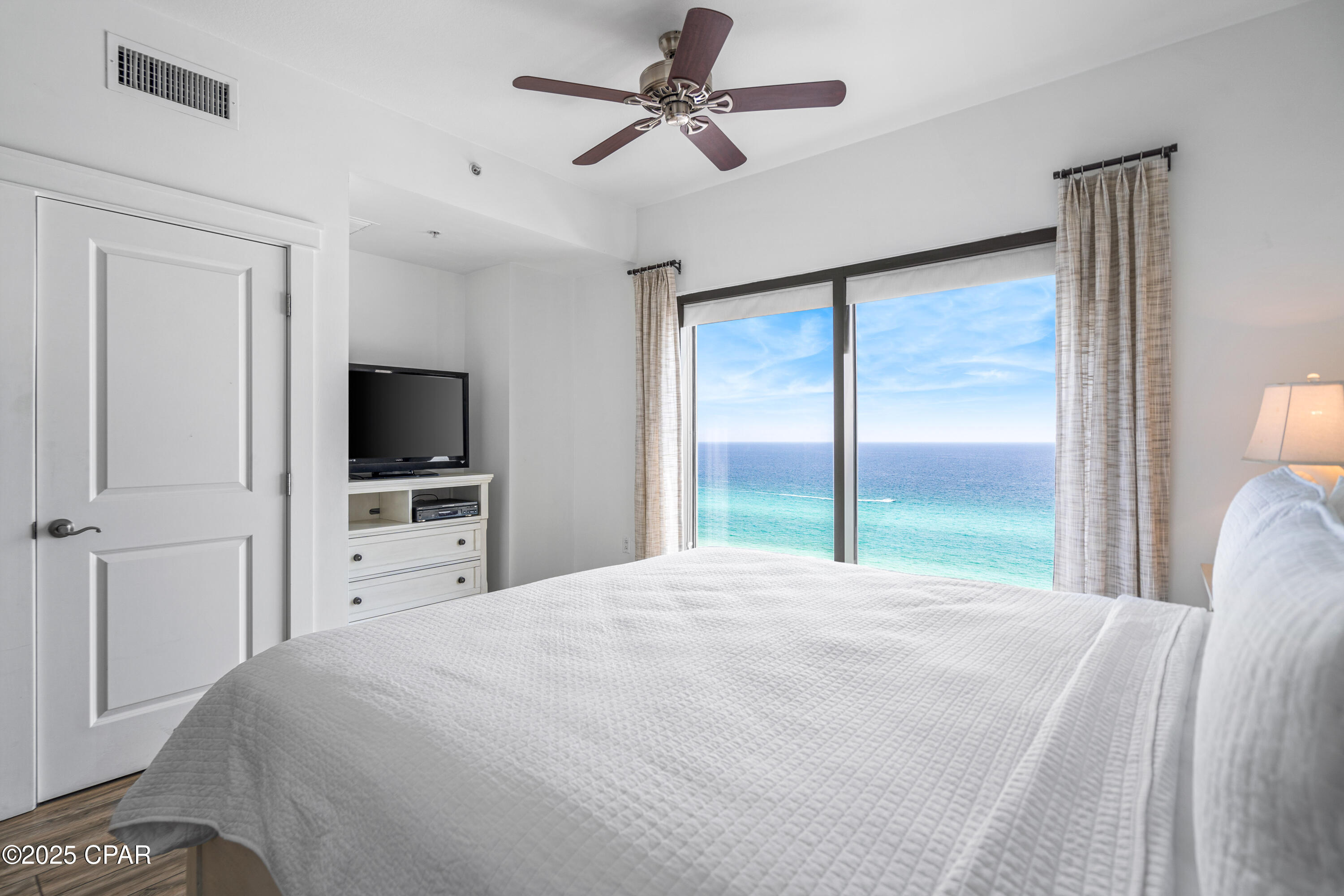 Image 20 For 15100 Front Beach Road 1302-1304