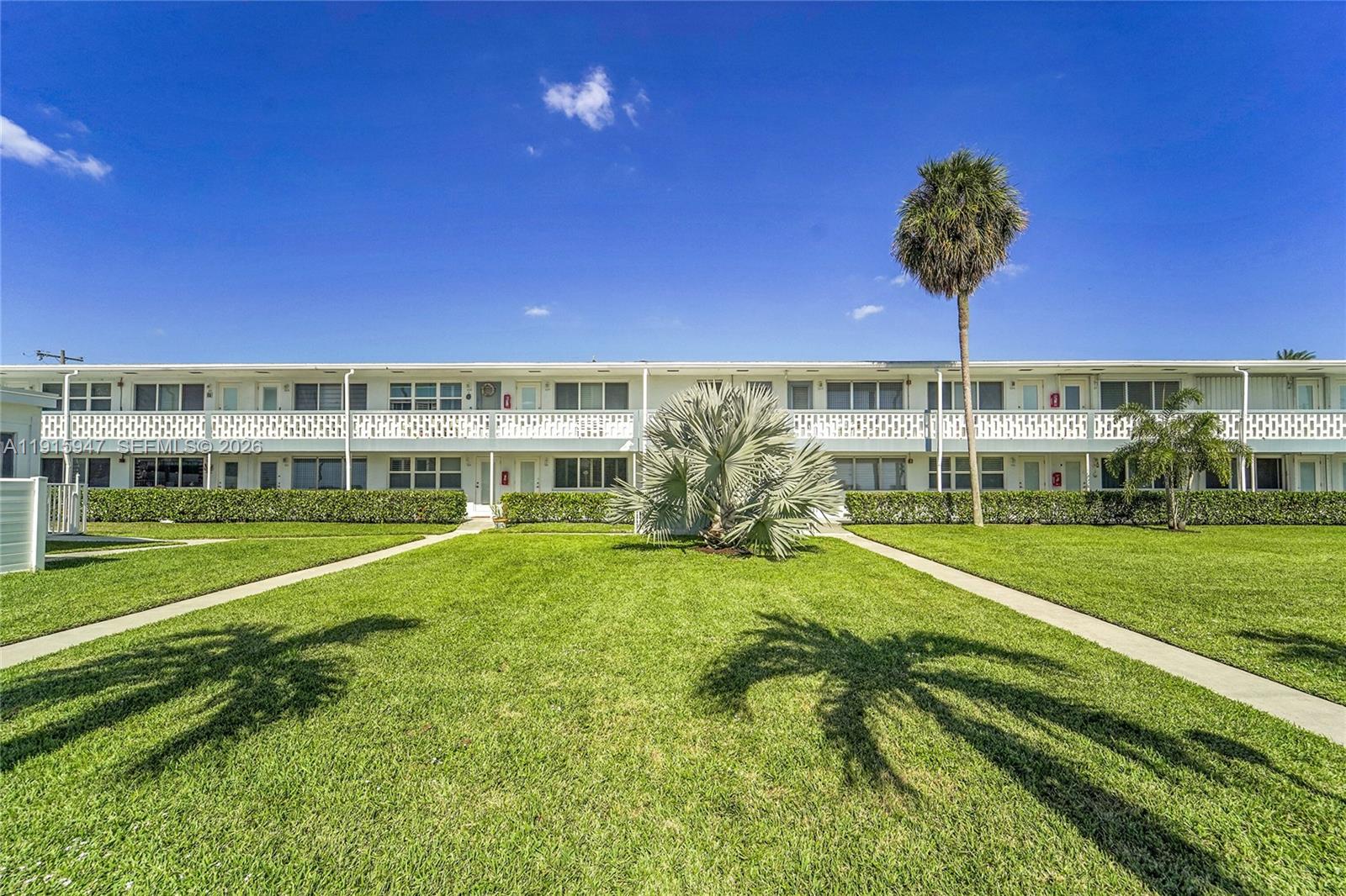 Homes for sale in Hallandale Beach, FL | 851 Atlantic Shores Blvd #121, Hallandale Beach, FL 33009 | MLS# A11915947