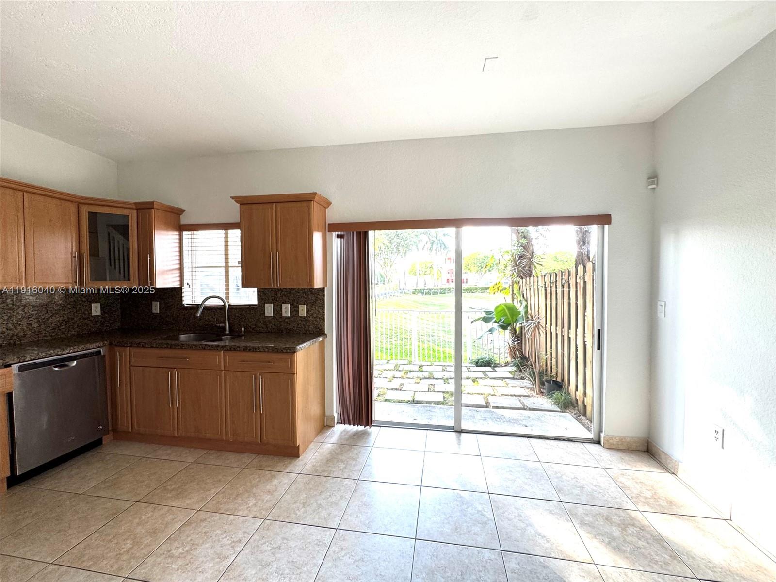 Leeward At Islands At Dor