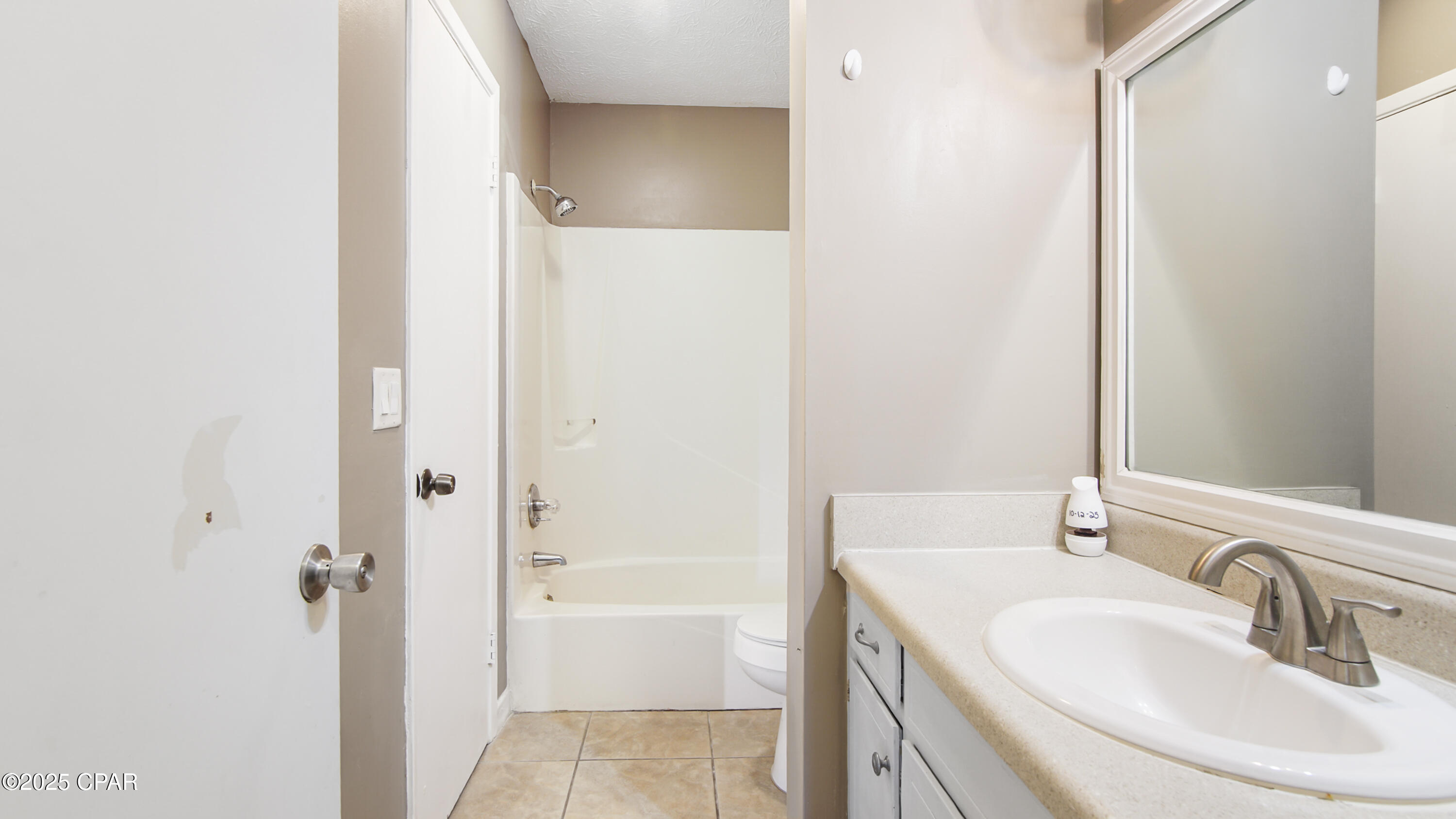 Image 14 For 412 Venetian Way