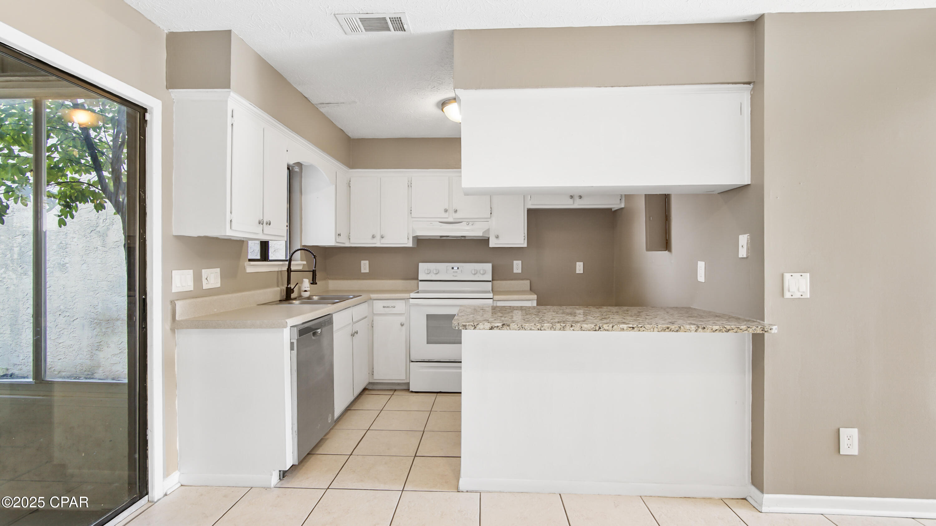 Image 6 For 412 Venetian Way