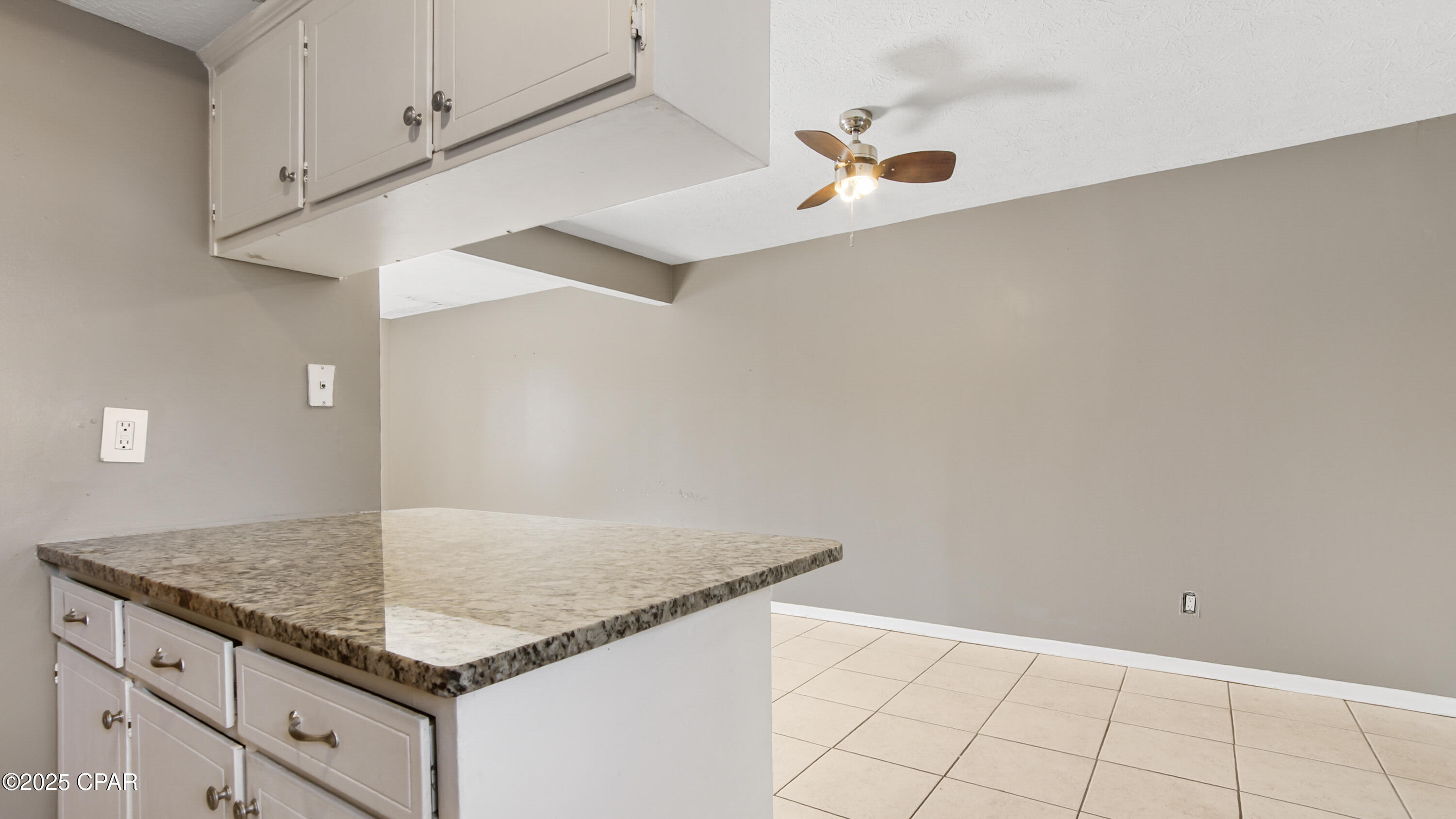 Image 9 For 412 Venetian Way