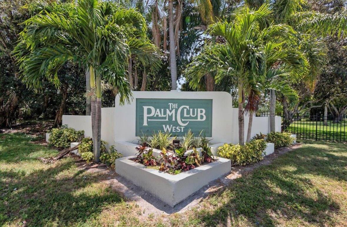 Palm Club West Village 1