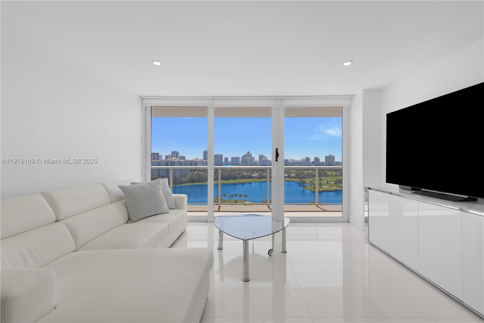 3701 Country Club Dr Unit 1805, Aventura, Florida 33180