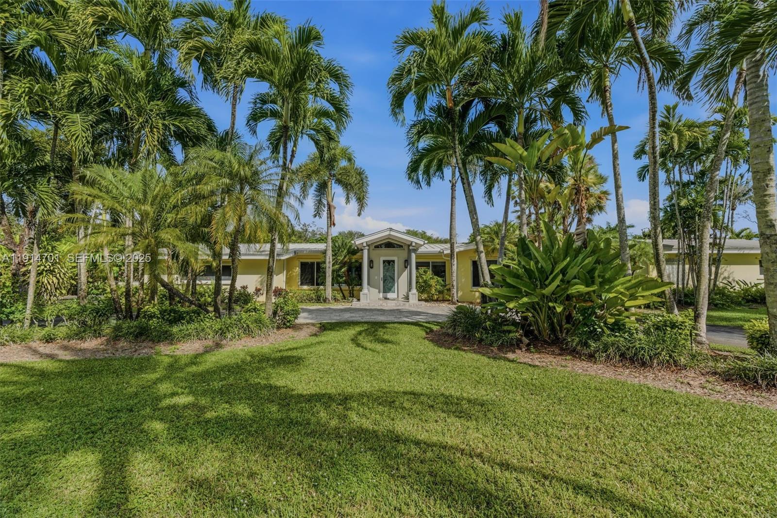 8001 66th Ter, Miami, Florida 33143