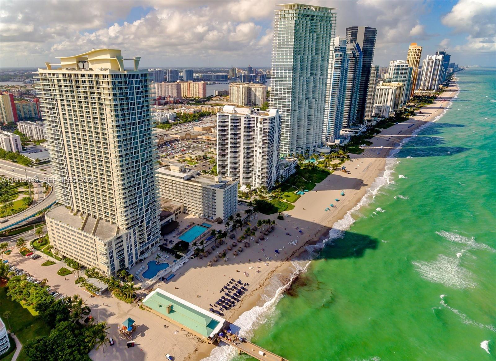 Condo for Sale in Sunny Isles Beach, FL