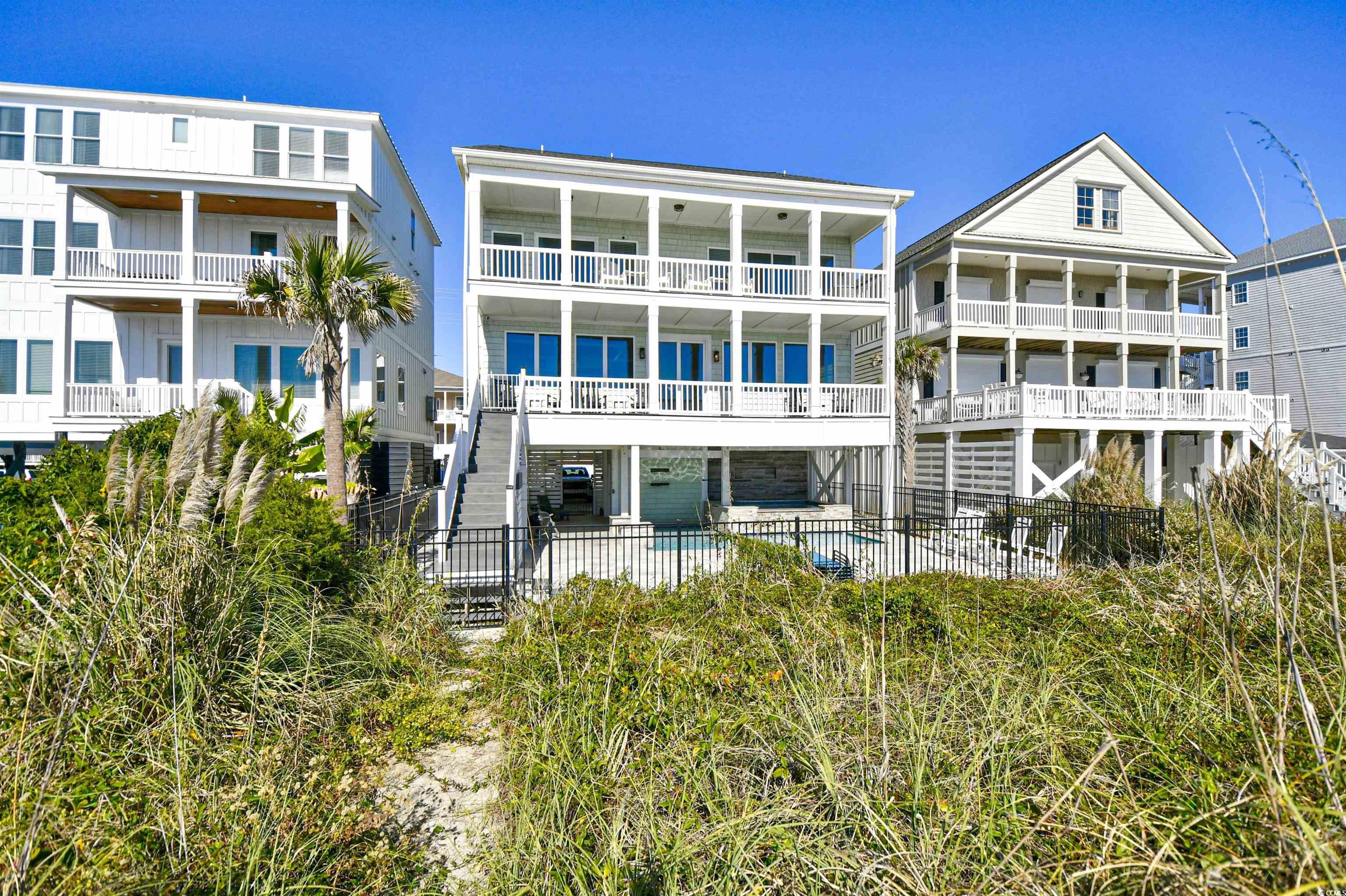 Homes for sale in North Myrtle Beach, SC | 3302 N Ocean Blvd, North Myrtle Beach, SC 29582 | MLS# 2527704