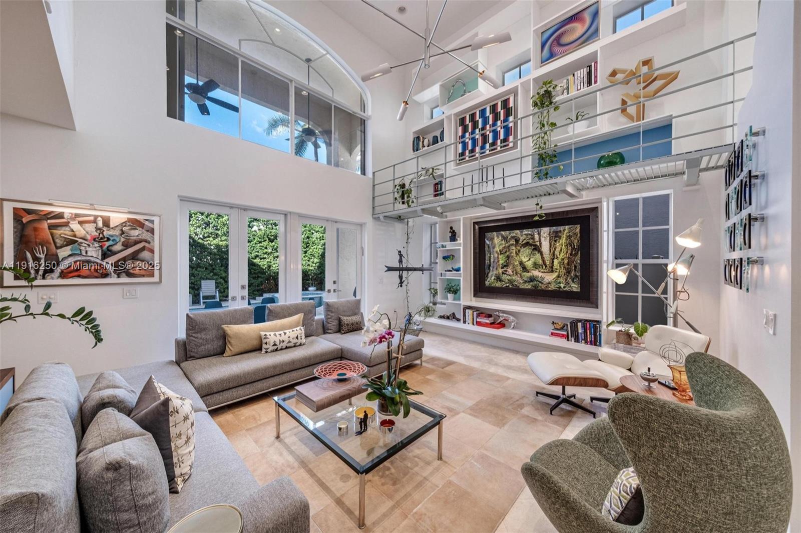 Golden Gate Estates & Mar