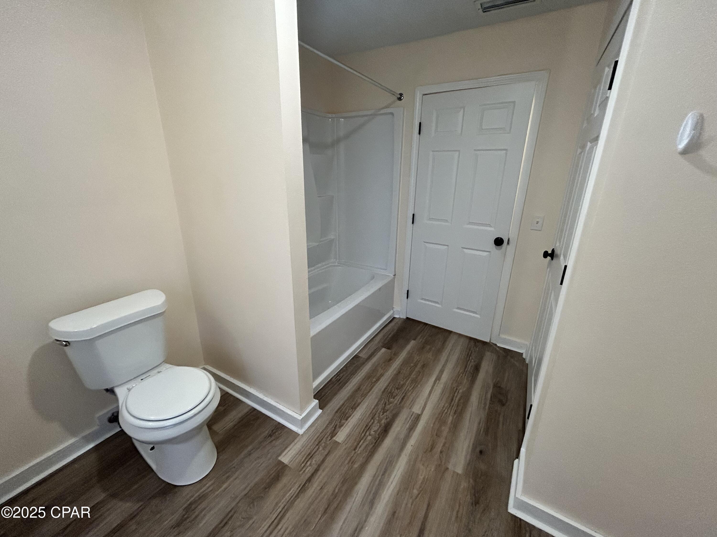 Image 15 For 606 Florida Avenue