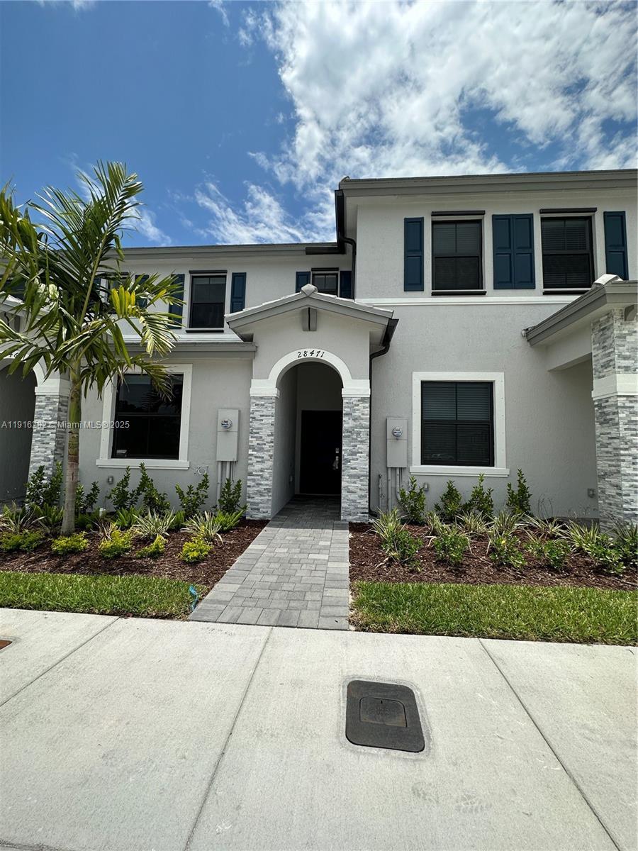 Welcome to your dream home! This beautiful Villa offers an exquisite blend of comfort and style. Boasting 3 bedrooms and 3 baths, it's perfect for a growing family or professionals seeking extra space. The modern kitchen features stainless steel appliances and elegant quartz countertops, making cooking a delight. Enjoy the convenience of tile flooring on the first floor, providing easy maintenance and a sleek look. Upstairs, plush carpeting enhances the cozy ambiance of the bedrooms. The unit comes with a washer/dryer for added convenience. Parking will never be an issue with two assigned spaces right at your doorstep. Privacy is a luxury with no rear neighbors, and the fenced patio allows you to create your oasis of relaxation