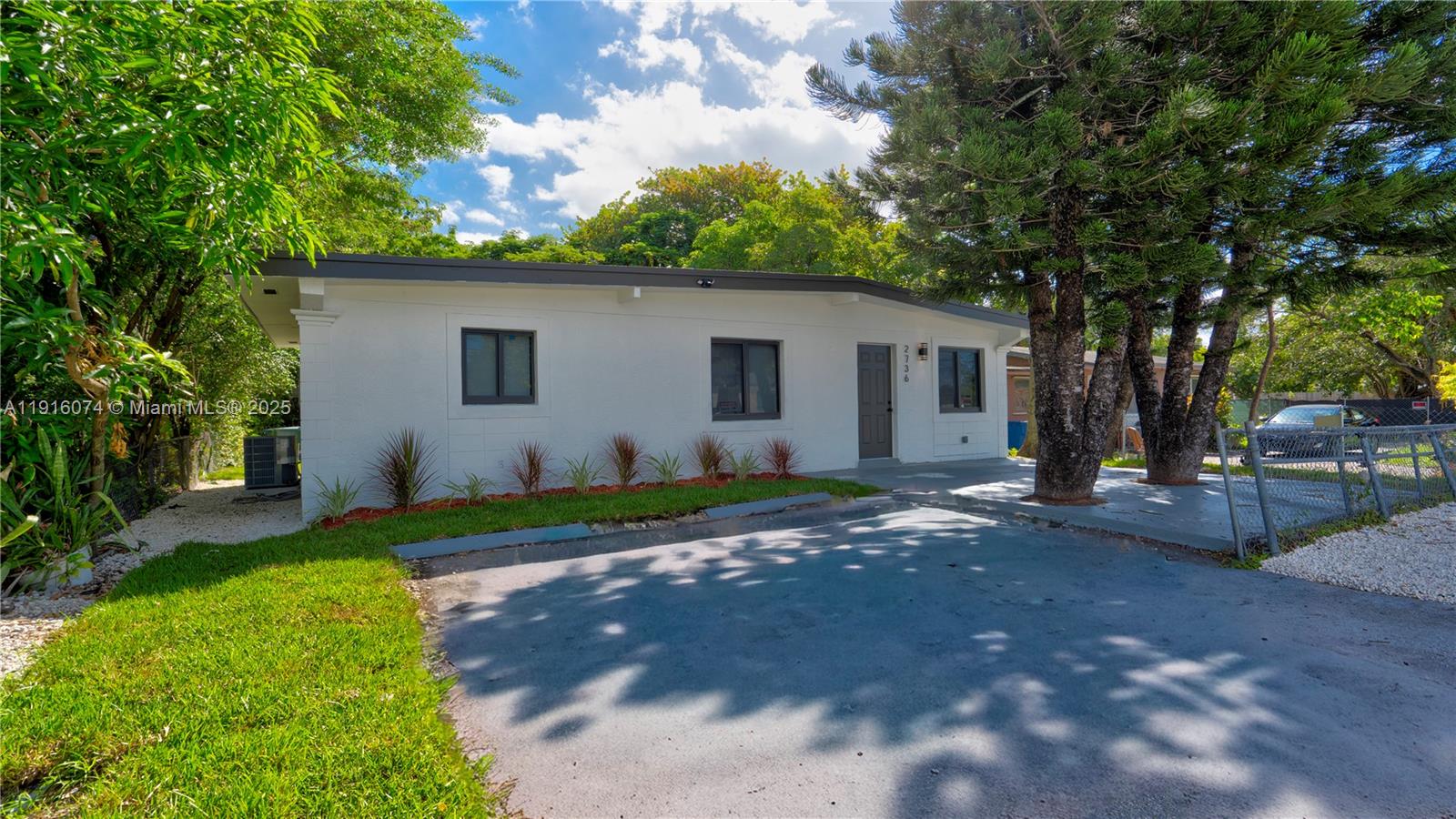 Middle River Gardens