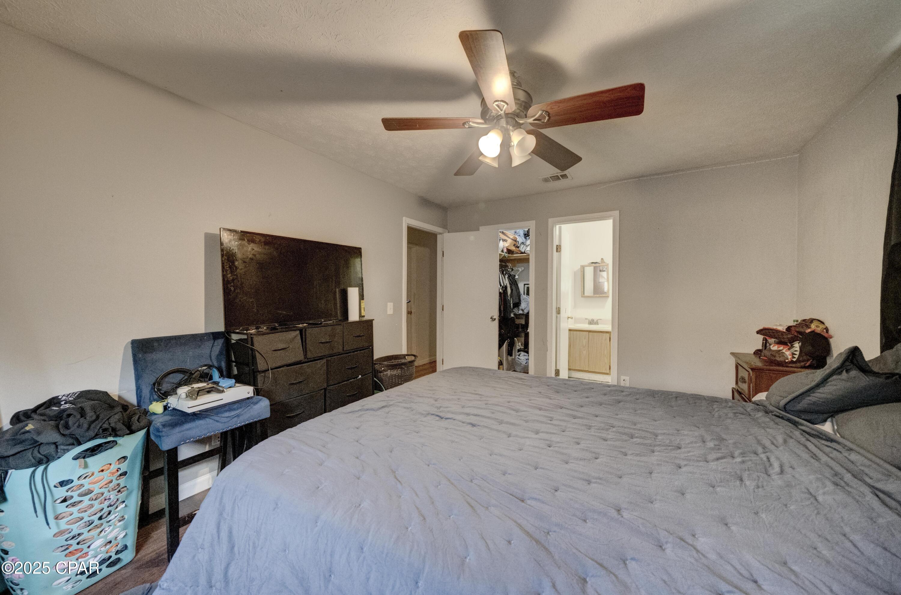 Image 10 For 2717 6th Court