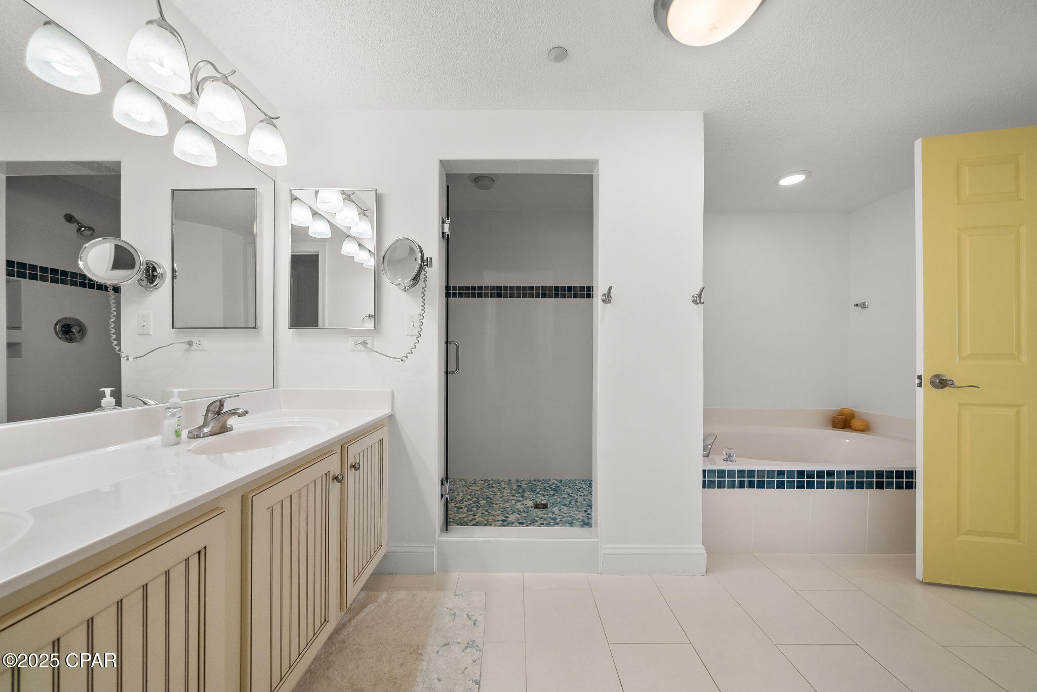 Image 26 For 4421 Thomas Drive 101