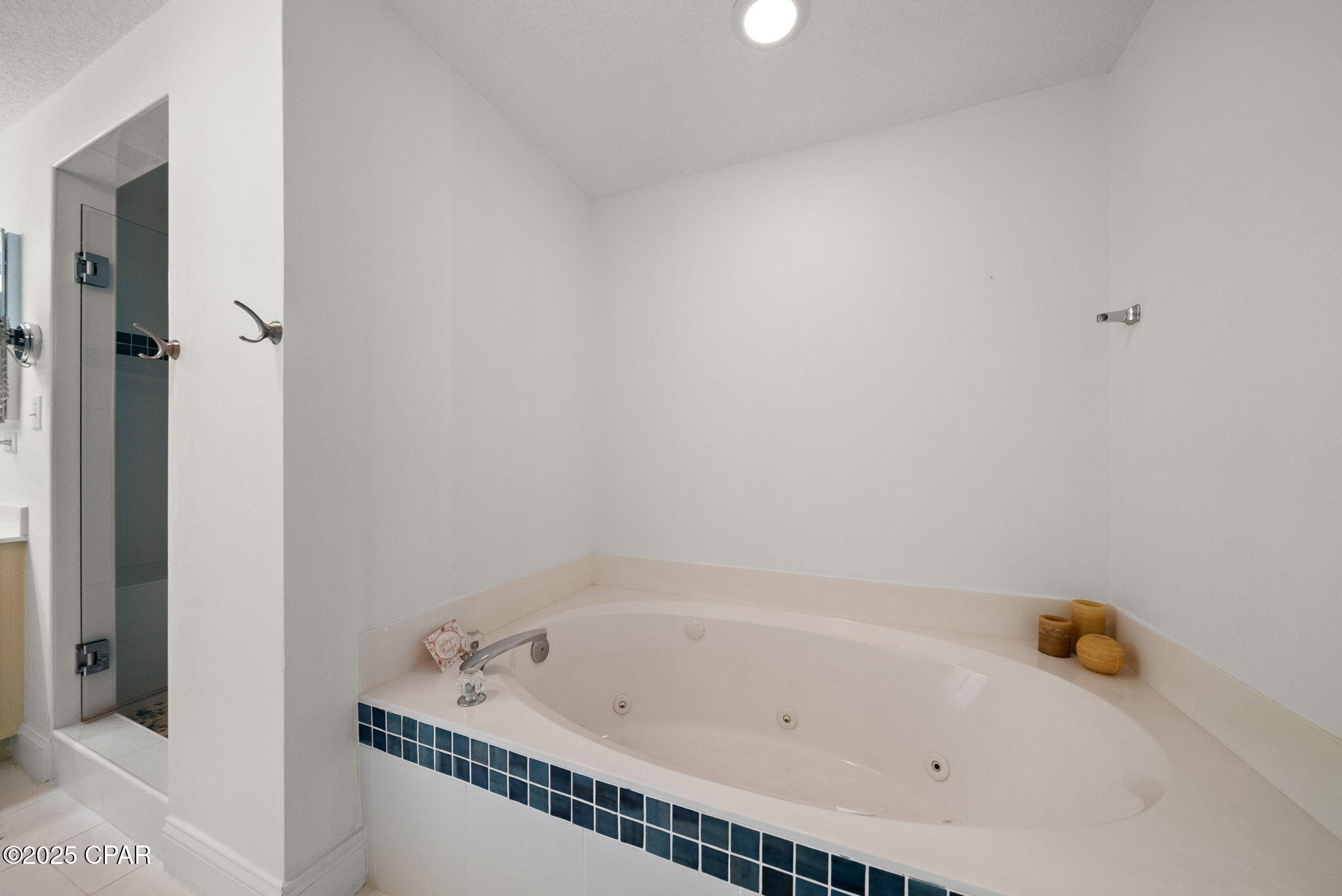 Image 27 For 4421 Thomas Drive 101