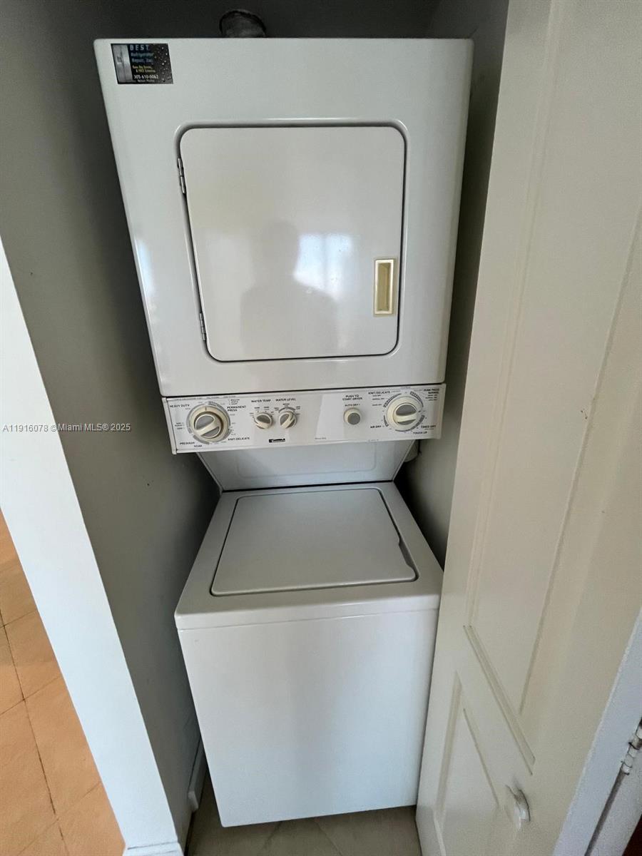 3300 NE 192nd St 1202