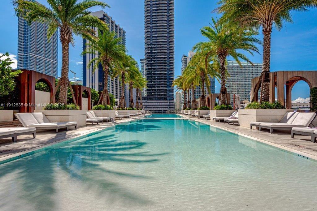 Condo for Rent in Miami, FL