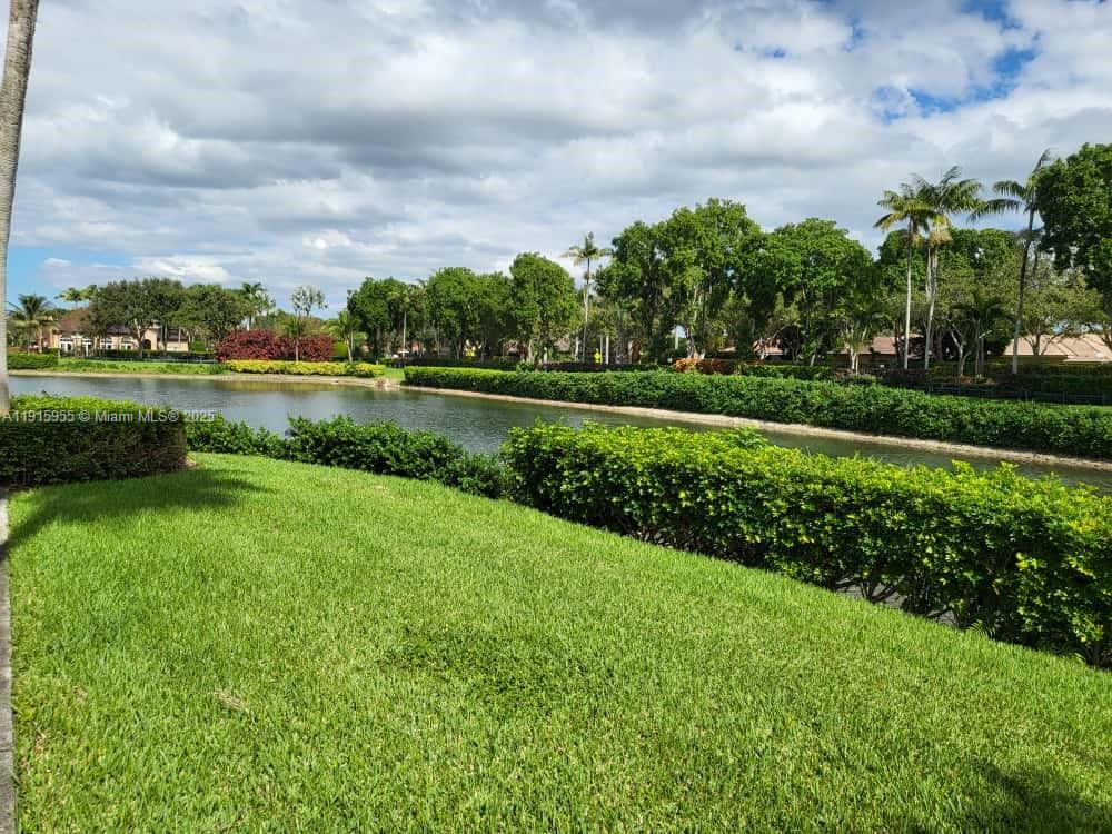 Monterey At Malibu Bay Co