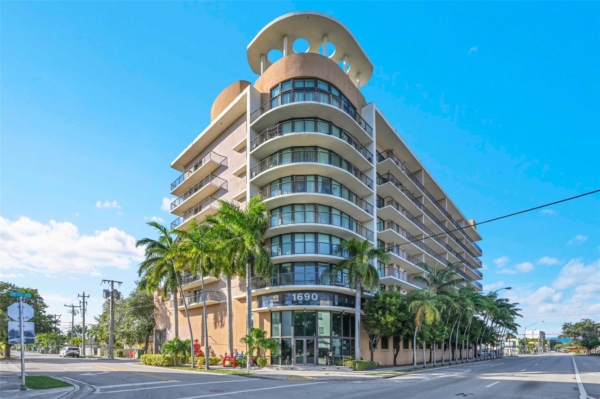 Coral Pointe Condo