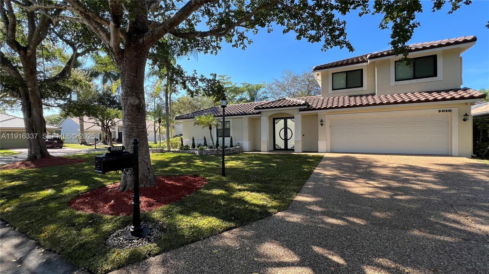 Hidden Hammocks Estates