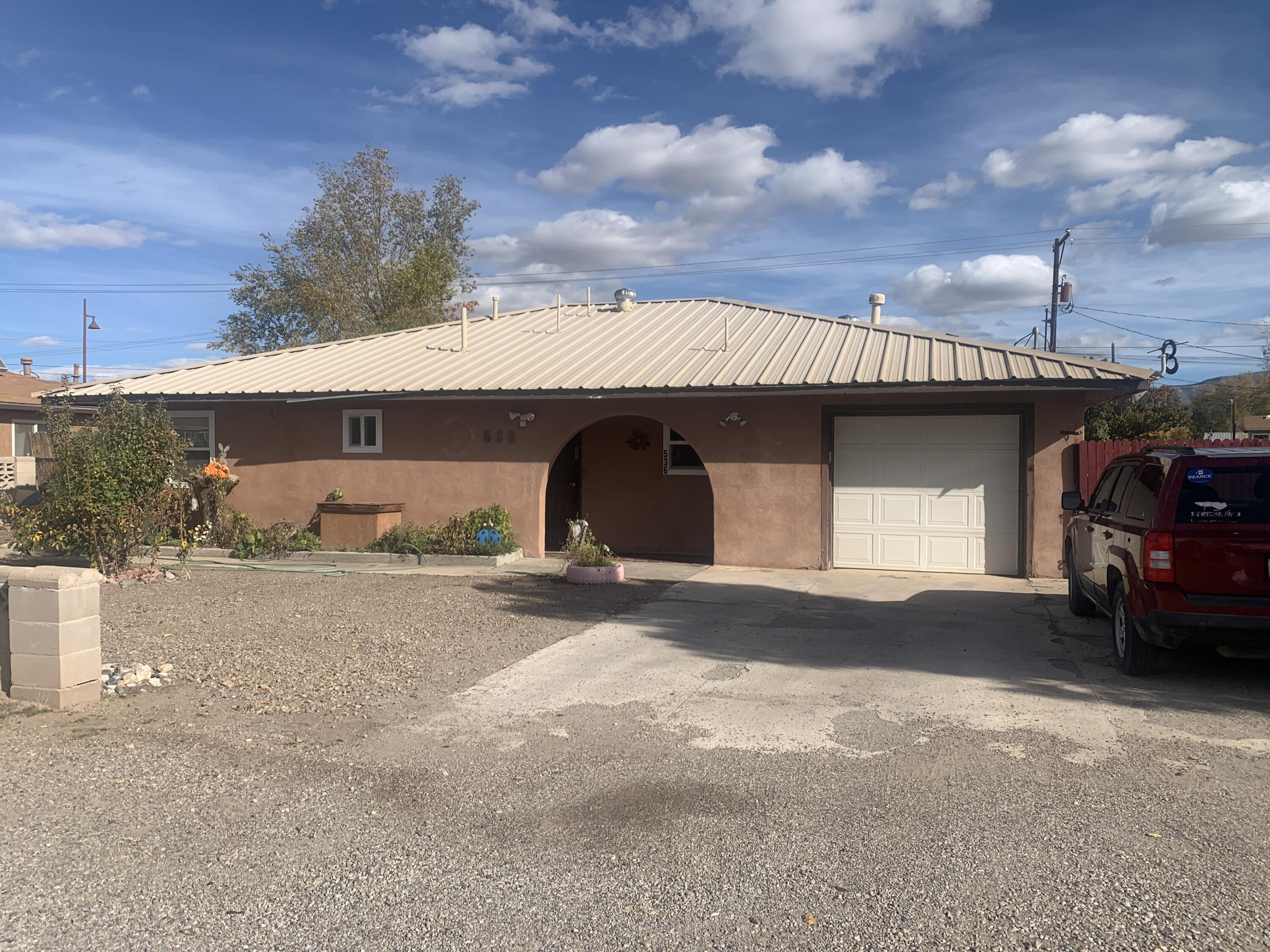 536 Coronado Drive, Bernalillo NM 87004