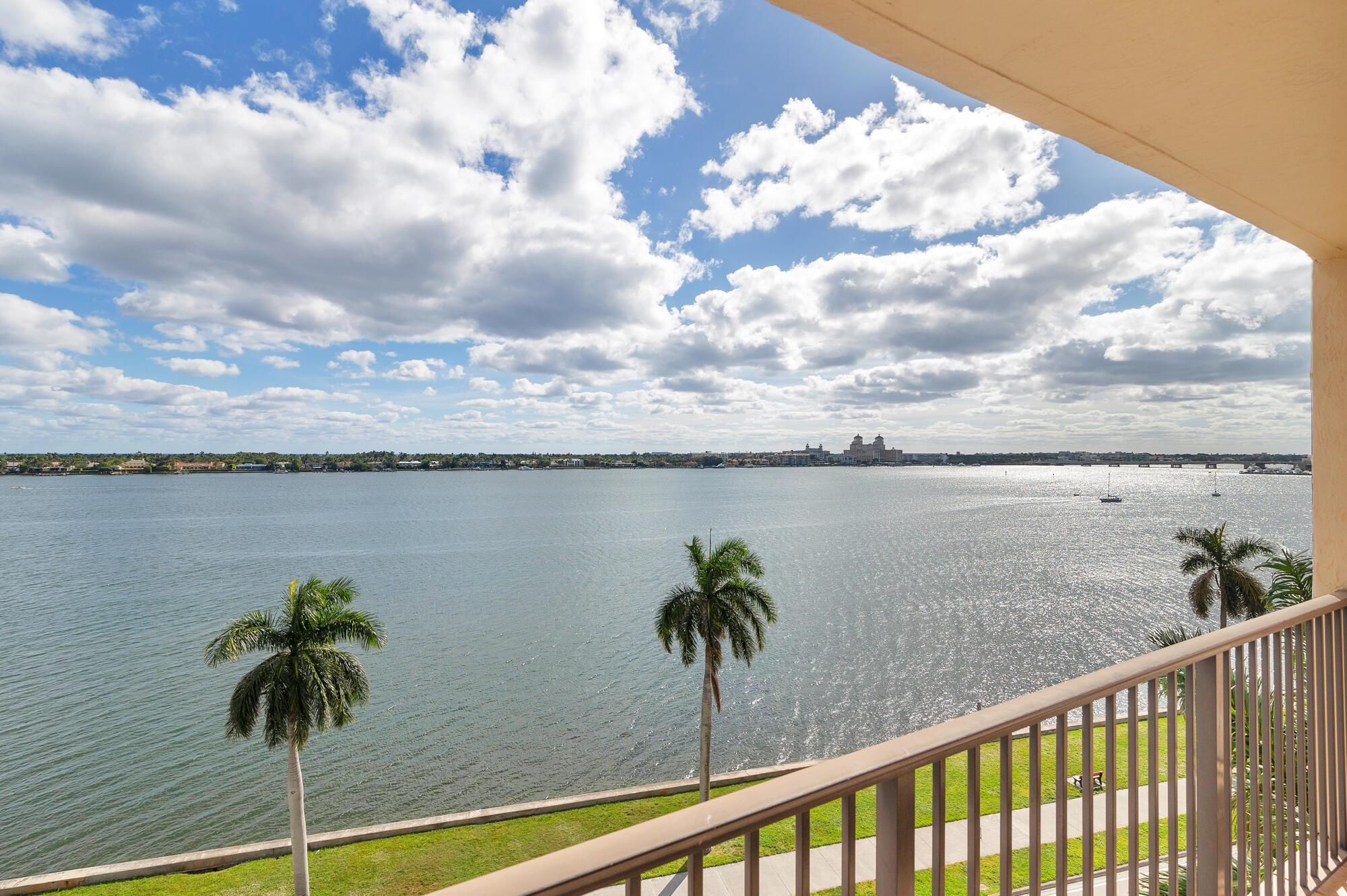 Flagler Pointe Condo