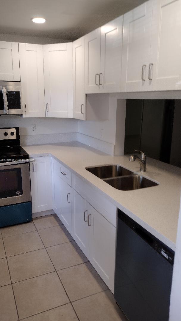 Townhomes Of Monterey