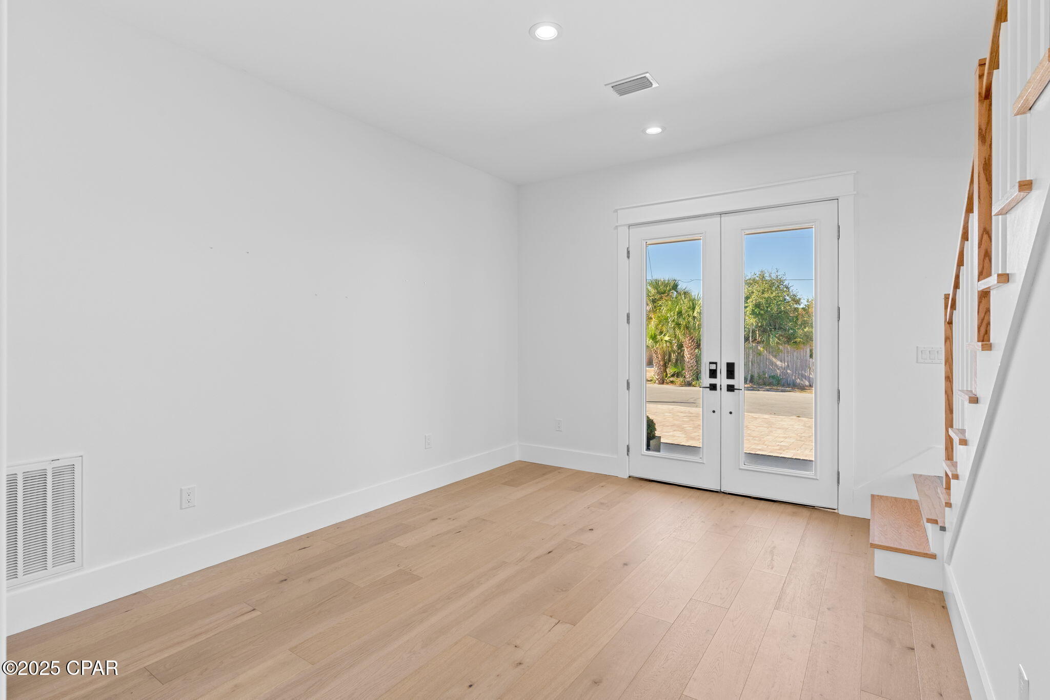 Image 10 For 848 Tropic Avenue