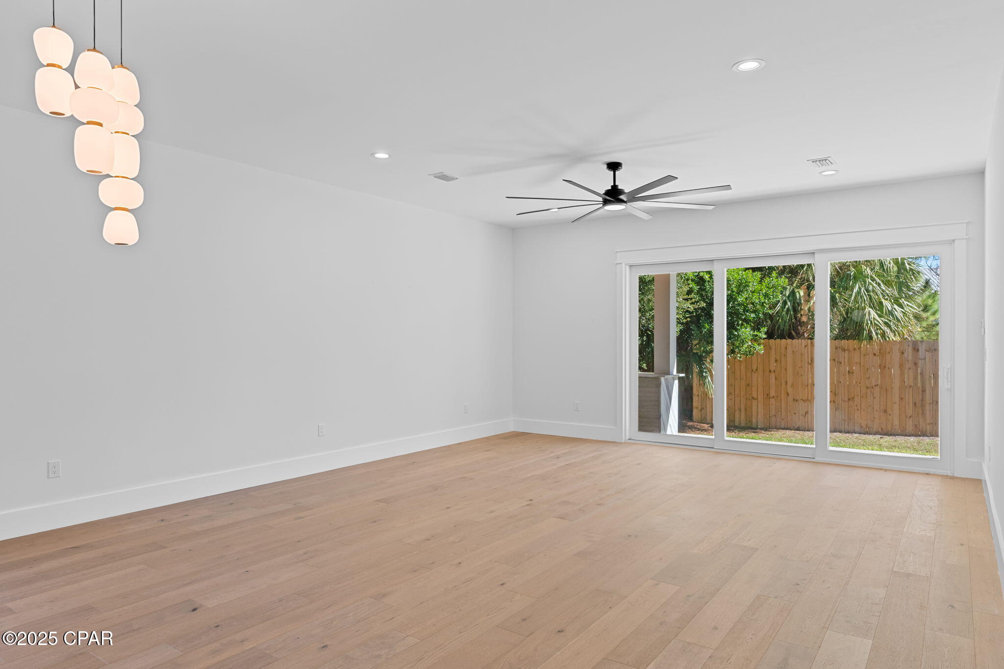 Image 21 For 848 Tropic Avenue