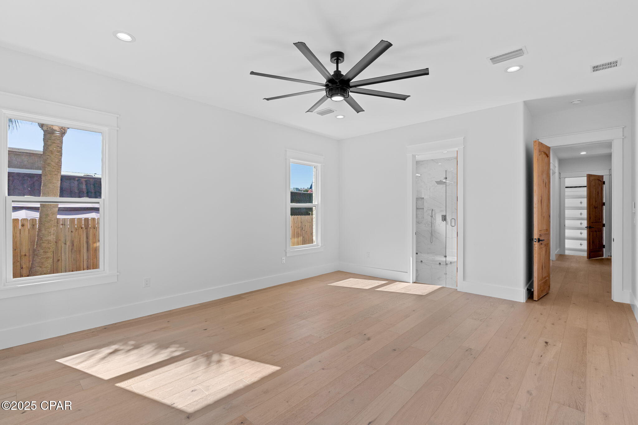 Image 32 For 848 Tropic Avenue