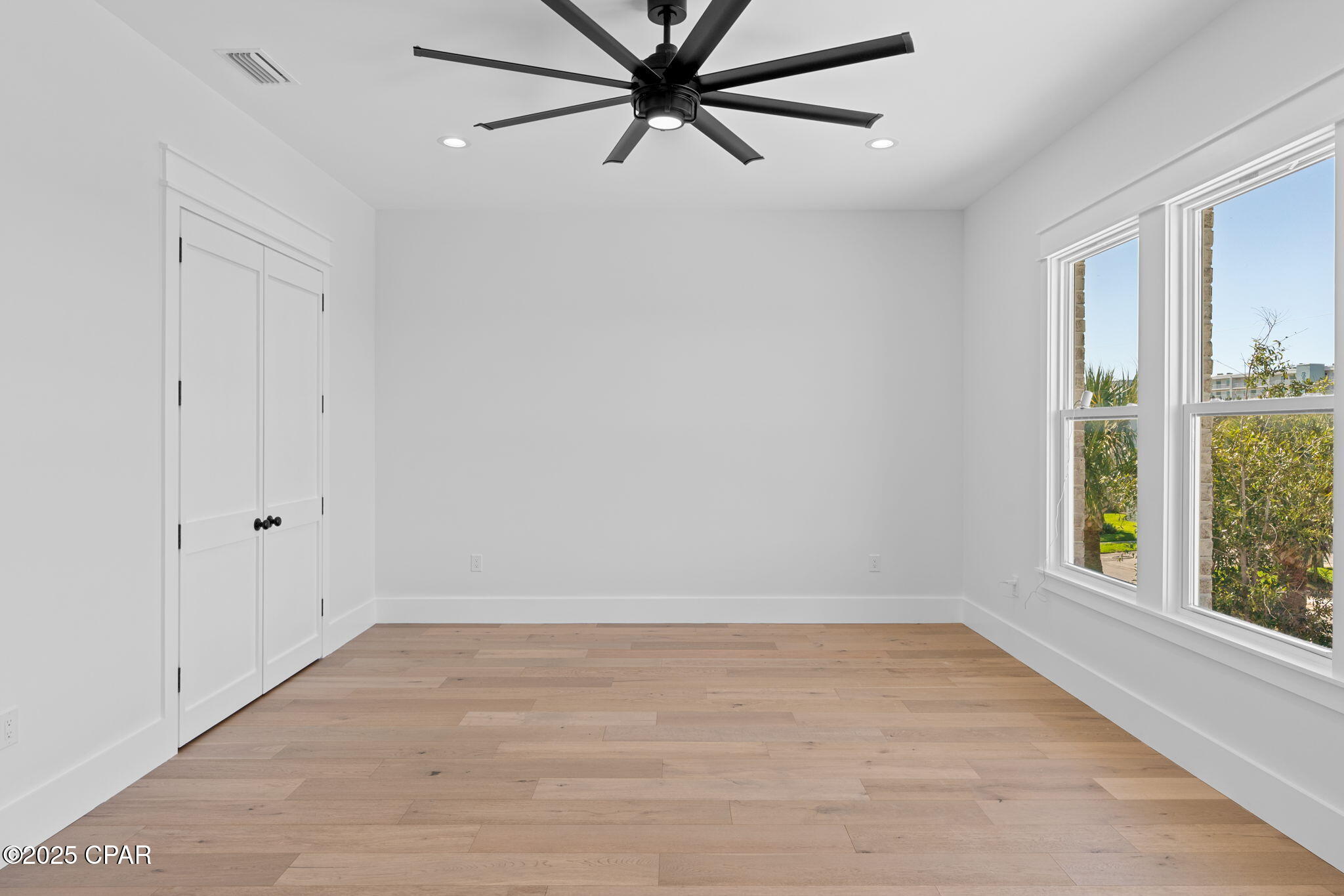 Image 45 For 848 Tropic Avenue