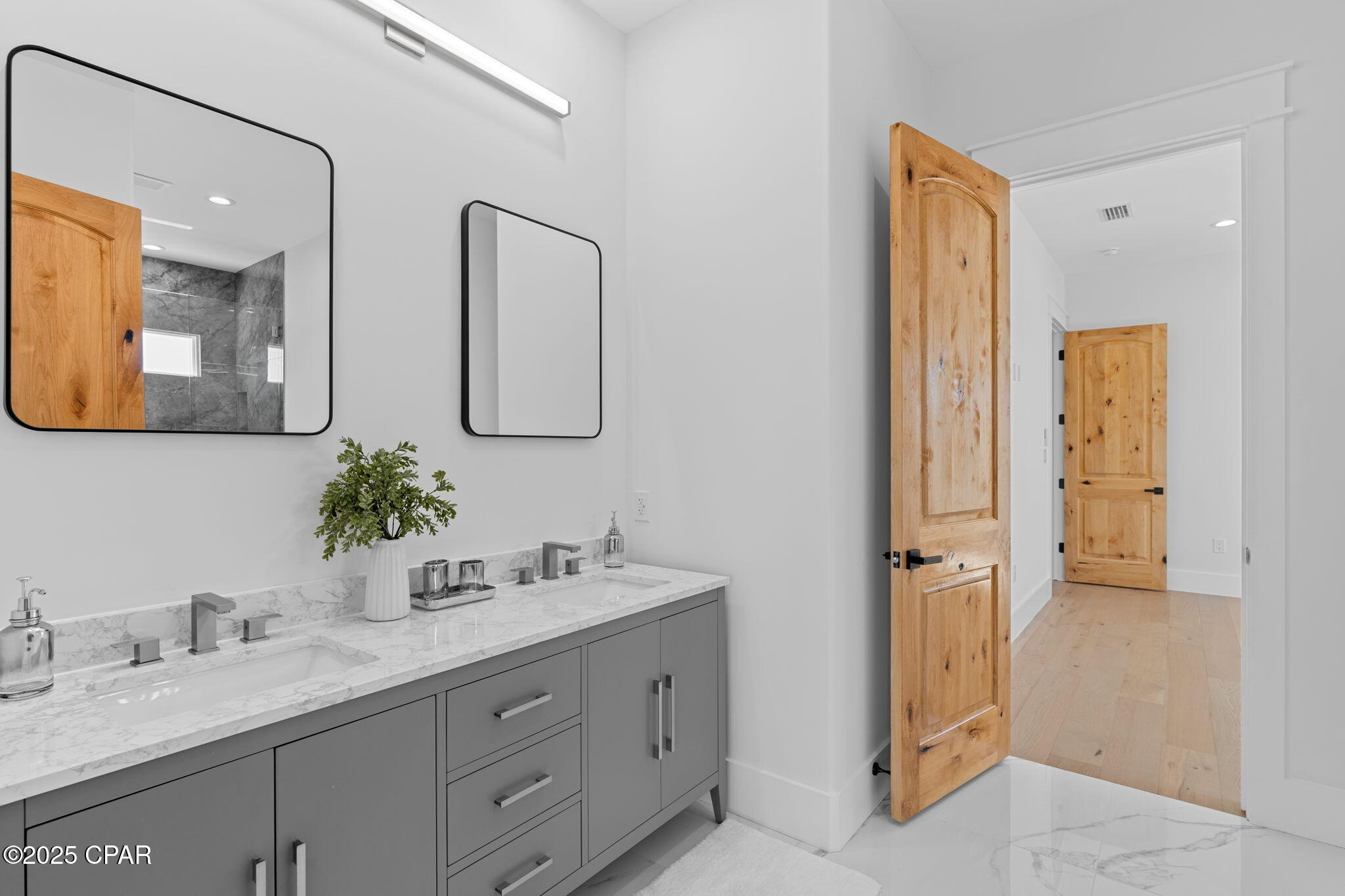 Image 50 For 848 Tropic Avenue