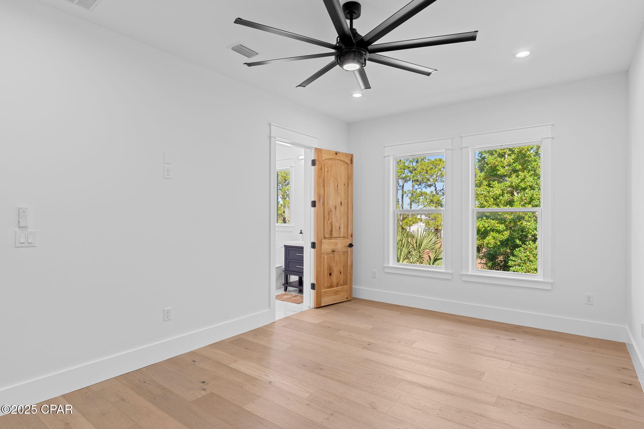 Image 65 For 848 Tropic Avenue