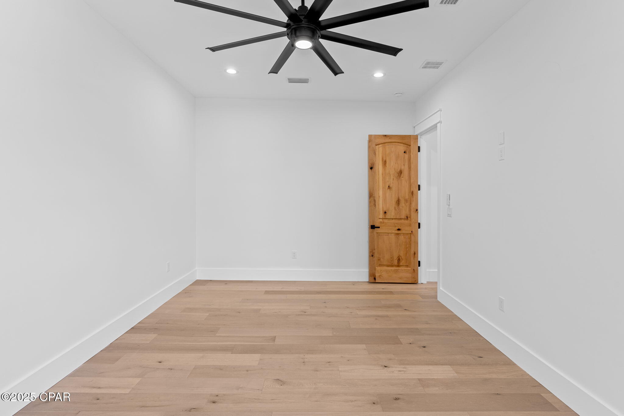 Image 66 For 848 Tropic Avenue