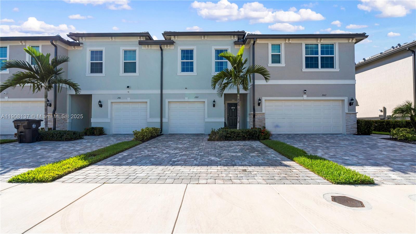 2913 Olivia Ave Unit , Lauderdale Lakes, Florida 33311