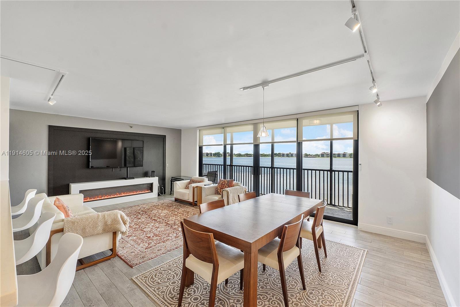 Lake Emerald Condominium