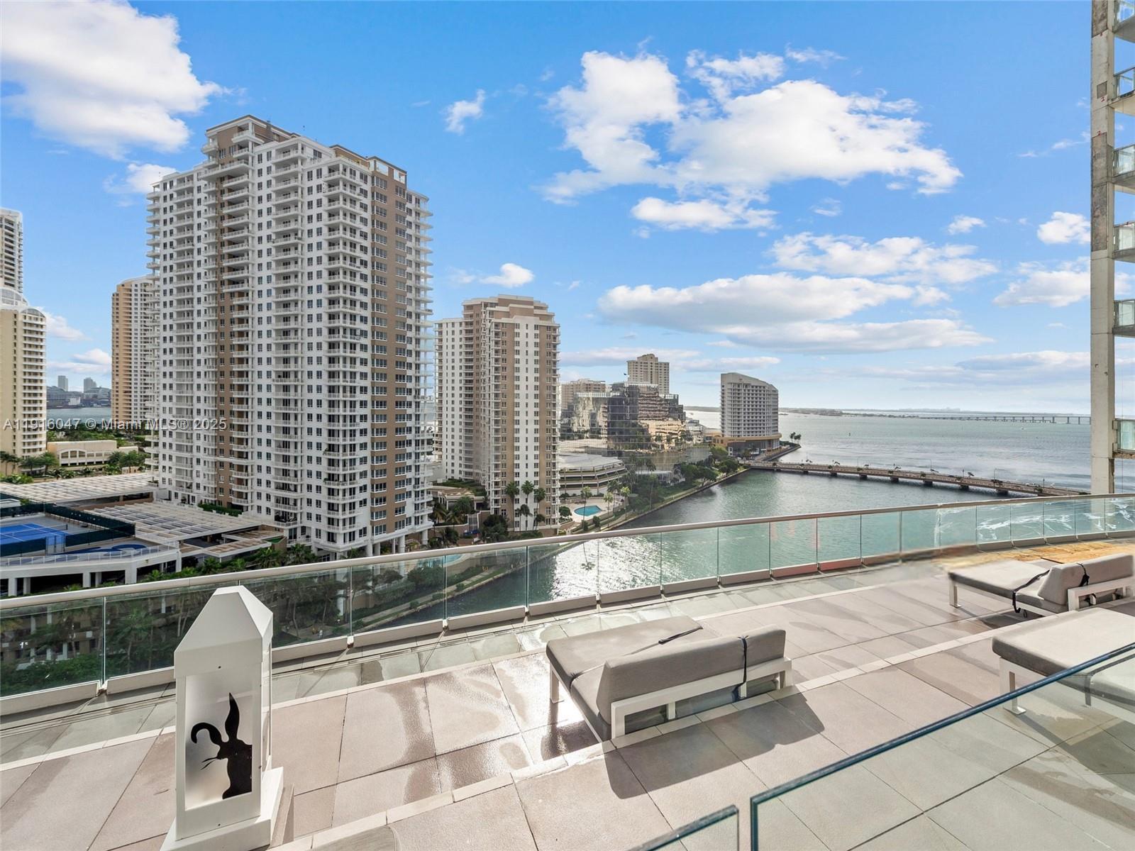 495 Brickell Ave #3801, Miami FL 33131