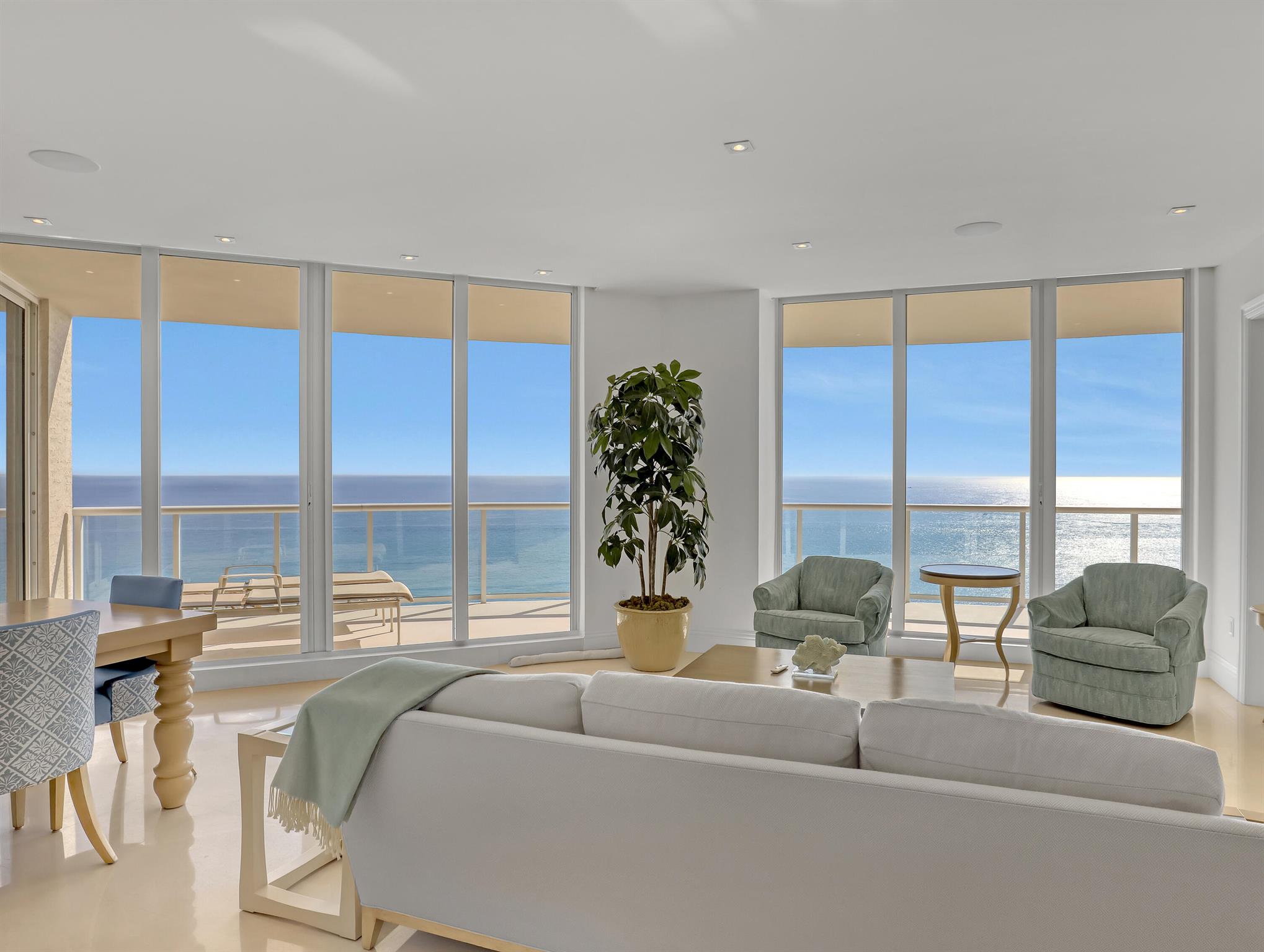 2700 North Ocean Condo