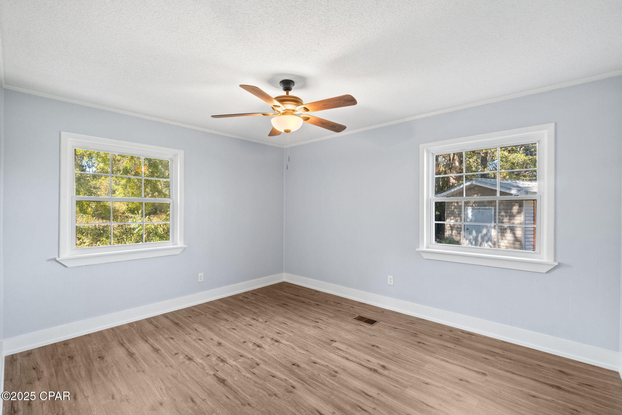 Image 31 For 364 Lister Drive