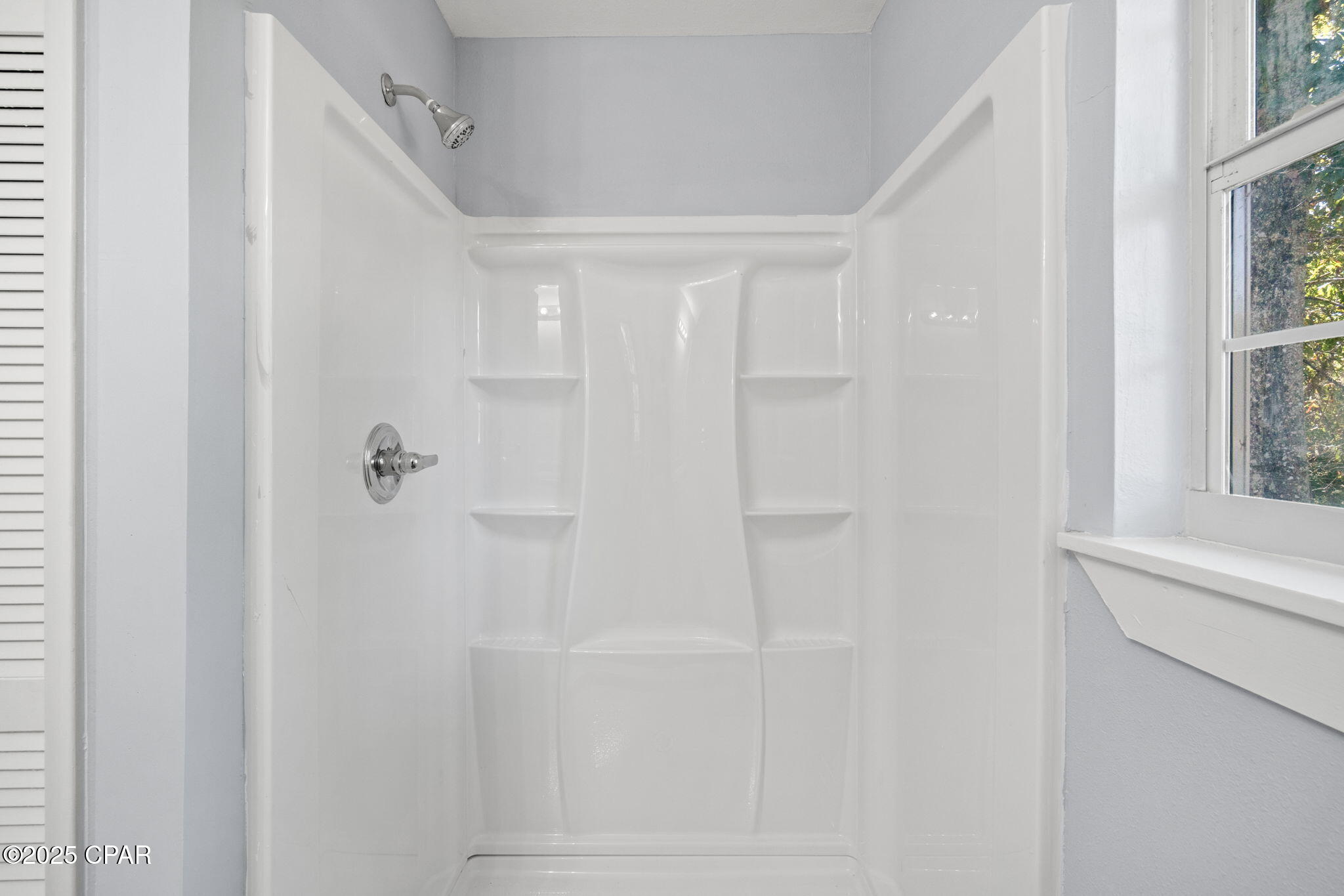 Image 38 For 364 Lister Drive