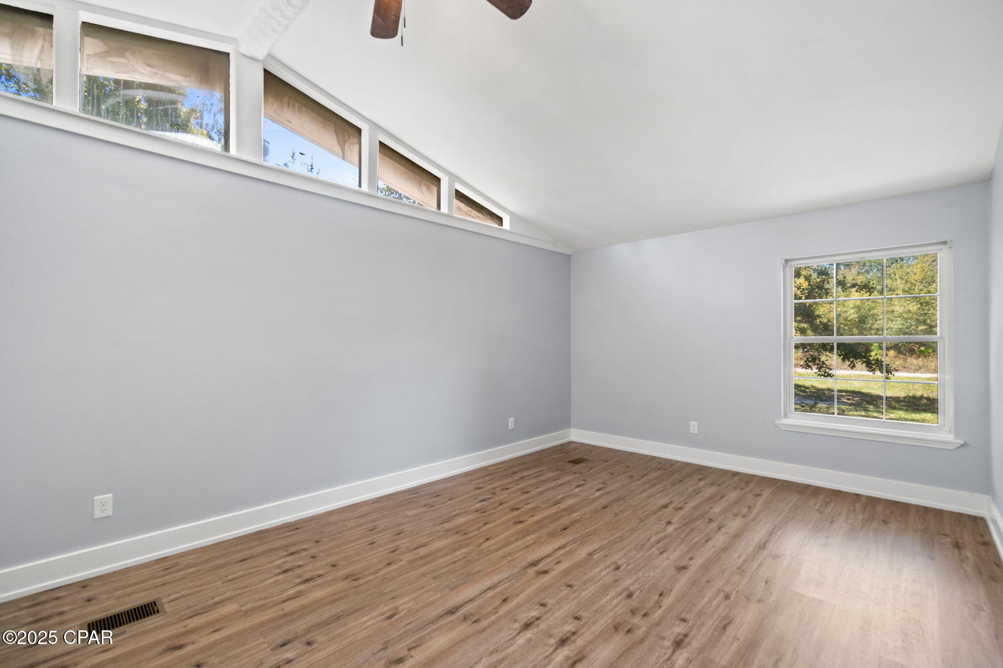 Image 39 For 364 Lister Drive