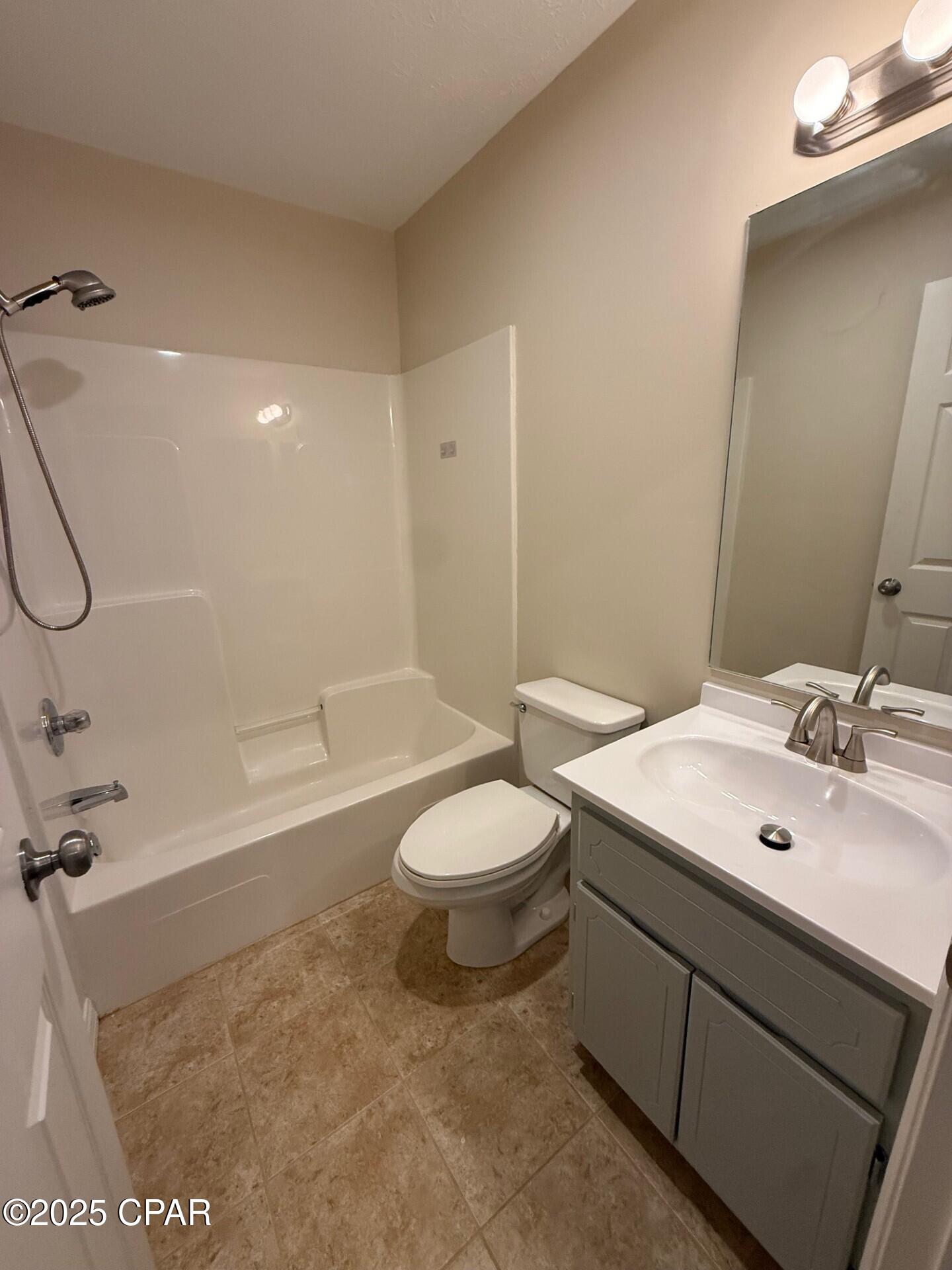 Image 15 For 6588 Harbour Boulevard