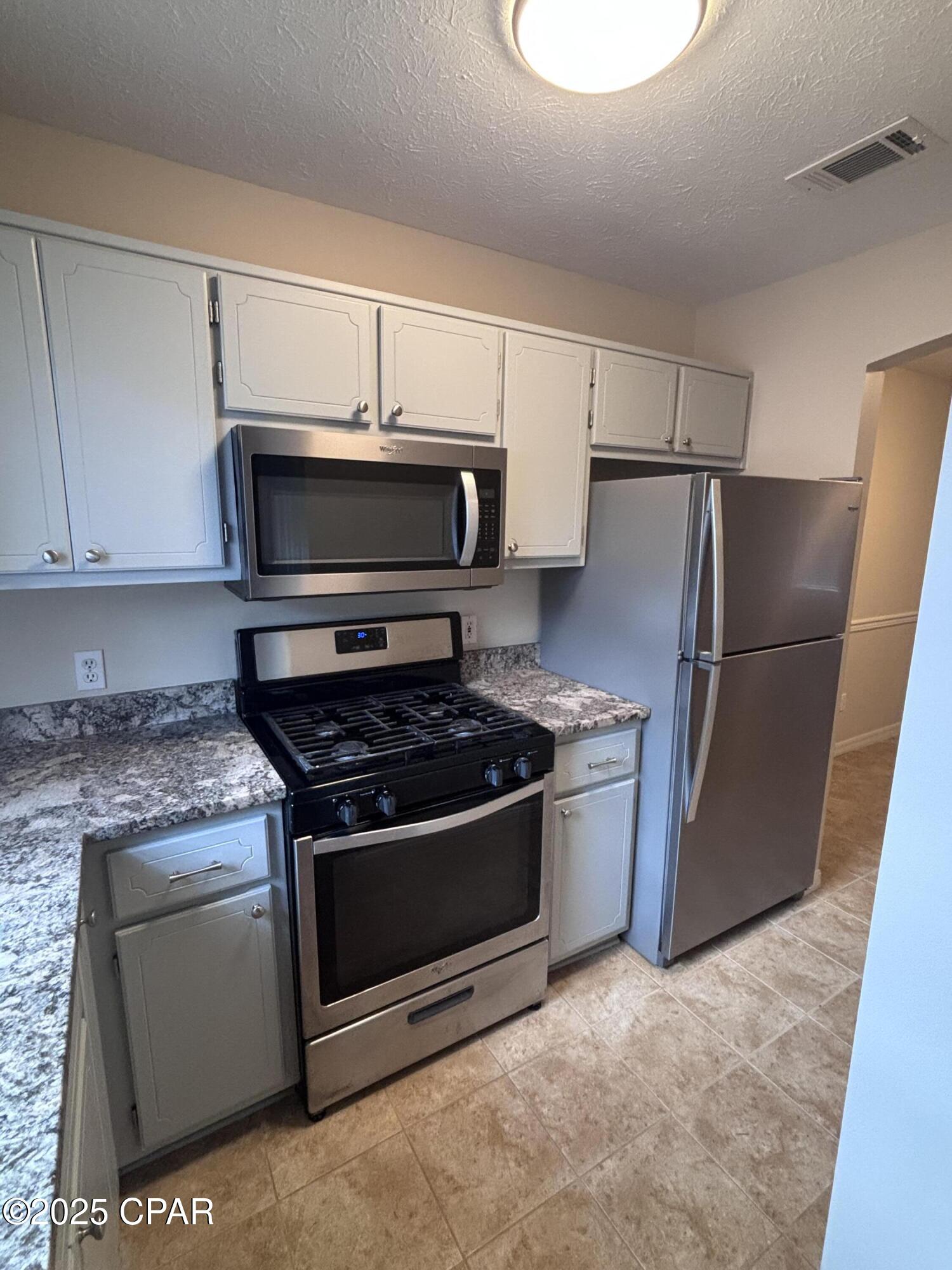 Image 6 For 6588 Harbour Boulevard