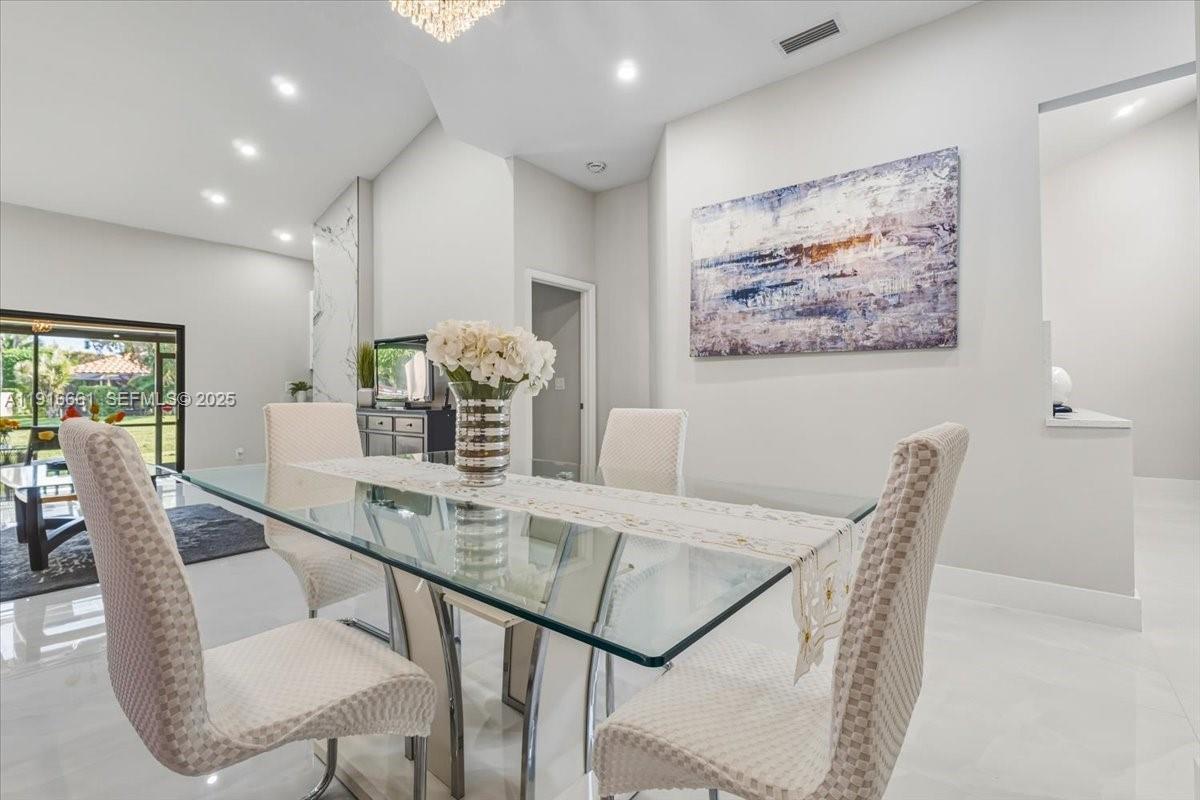 Meridiana At Boca Pointe