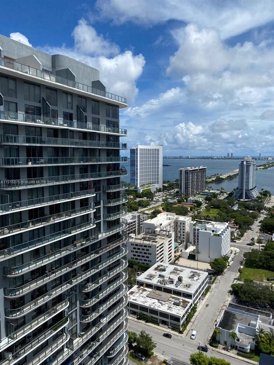Four Midtown Miami Condo