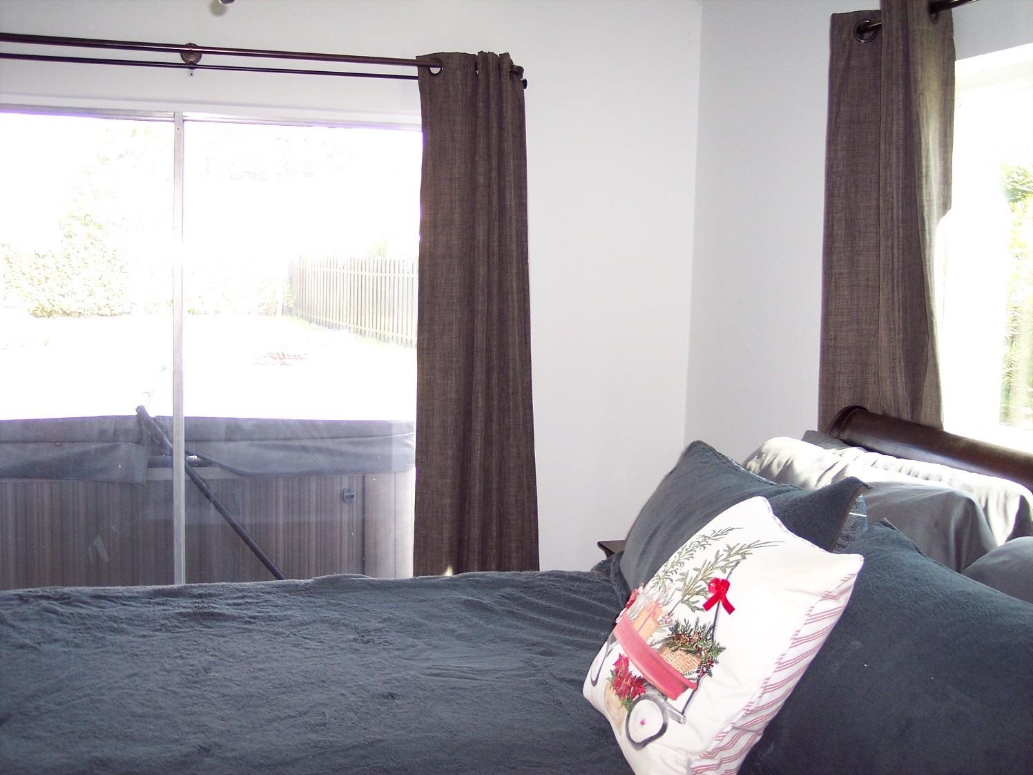 Photo 10 of home located at 9921 NW 38th St, Coral Springs FL