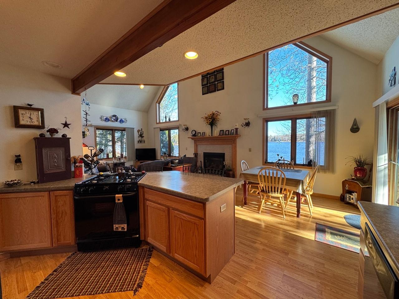 Pine Lake MC Property 7840N Landing Rd Photo 9