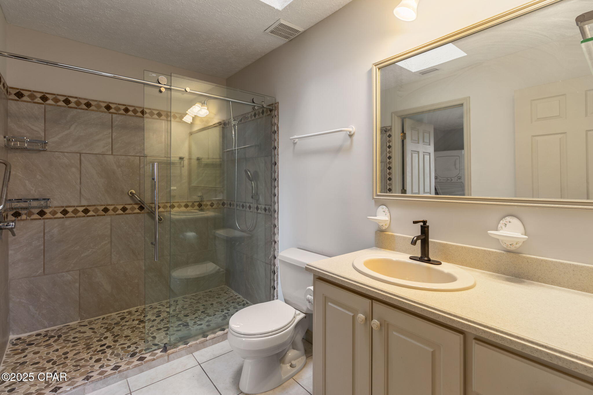 Image 16 For 22875 Parker Lane