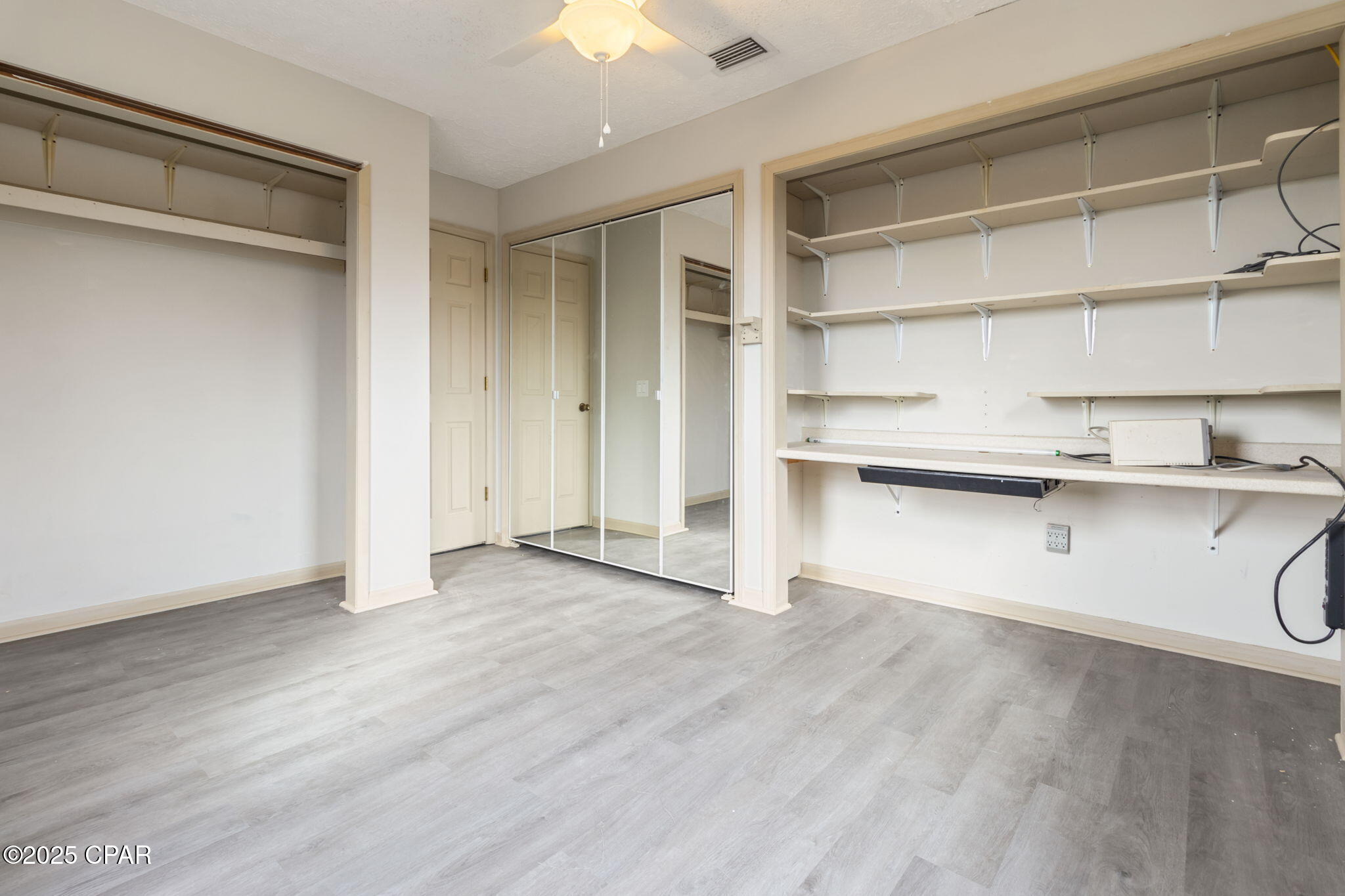 Image 20 For 22875 Parker Lane